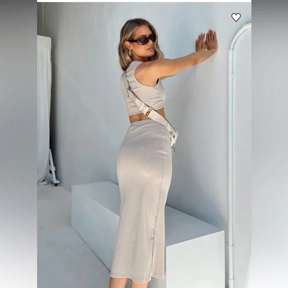 Princess Polly Ellie Skirt Set in Beige- Size 2- NWT - Picture 2 of 7